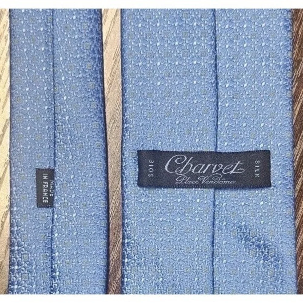 Charvet Place Vendome Silk Tie Blue Geometric Design 57x3